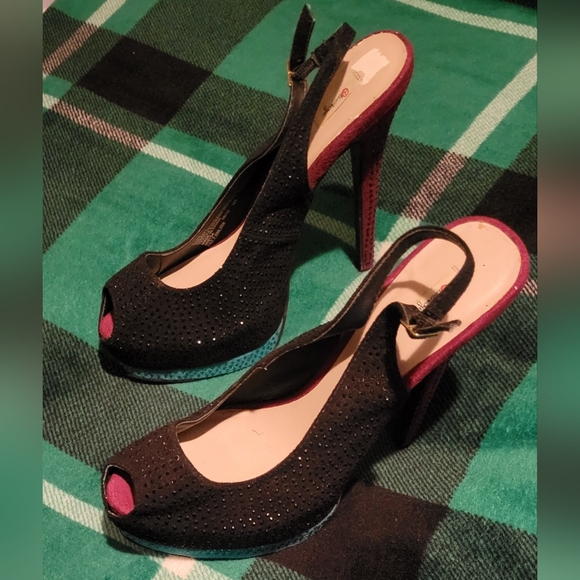 🔥HP🔥WOMENS OLSENBOYE PLATFORM STUDDED STILETTO HEELS MULTI COLORED SIZE 9.5 - Picture 2 of 12